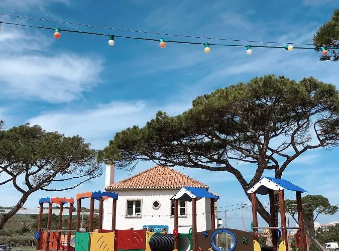 Oasis Backpackers Sintra Surf * Colares