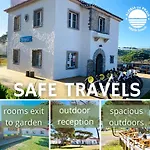 Oasis Backpackers Sintra Surf Colares