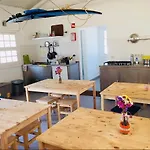 Oasis Backpackers Sintra Surf Hostel