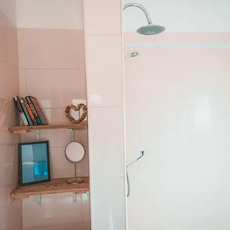 Oasis Backpackers Sintra Surf Hostel Colares