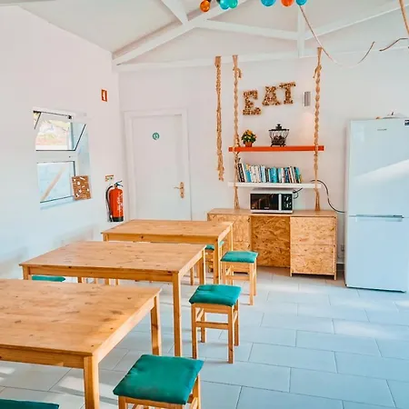 Hostel Oasis Backpackers Sintra Surf Colares