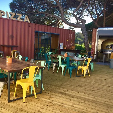 Hostel Oasis Backpackers Sintra Surf *