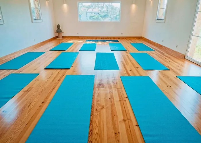 Hostel Oasis Backpackers Sintra Surf Colares