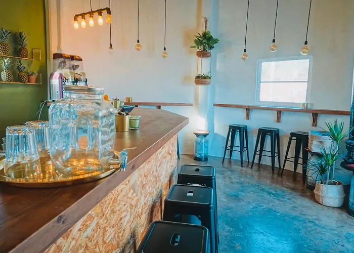 Oasis Backpackers Sintra Surf Colares