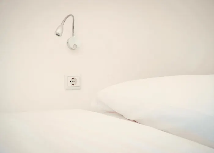 Oasis Backpackers Sintra Surf Colares